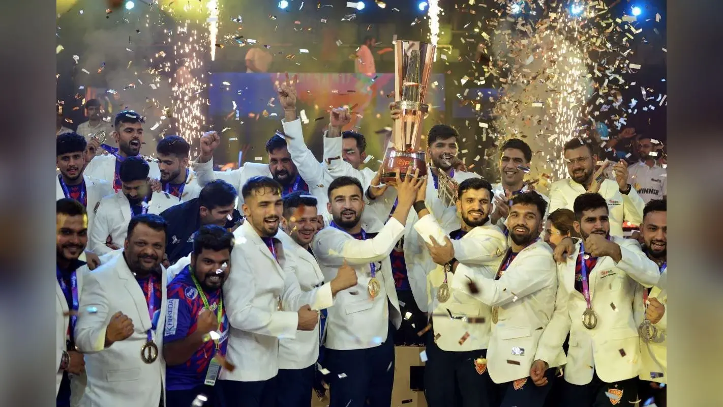 PKL 2025 Final: दबंग दिल्ली ने जीता खिताब, पुणेरी पल्टन को हराकर अपने घर में रचा इतिहास