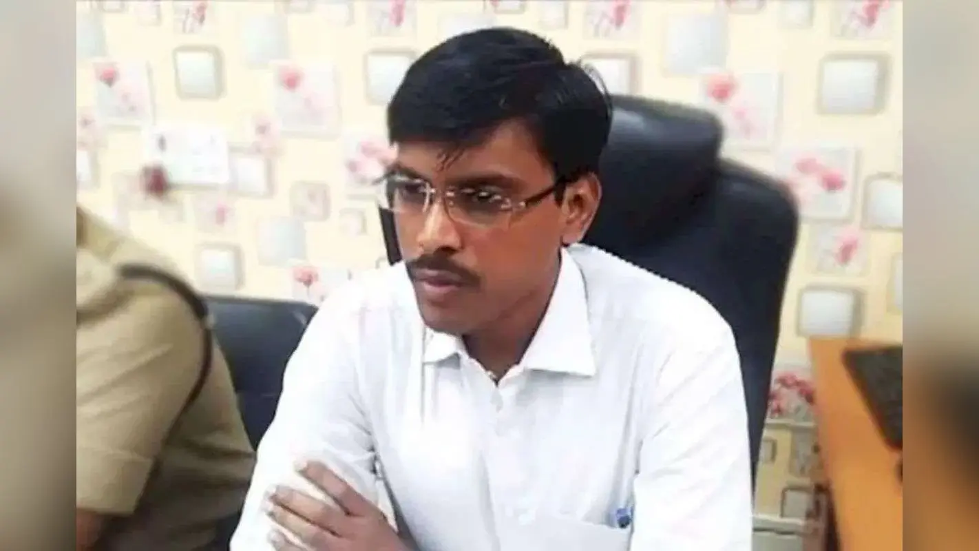 Anant Singh Arrest: डीएम ने मोकामा में निष्पक्ष चुनाव का किया वादा, कहा- अब हालात…