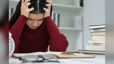 कैसे पहचानें कि आपका बच्चा Exam Stress से गुजर रहा है? माता-पिता के लिए जरूरी टिप्स