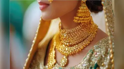 Gold Price Hikes: गिरकर भी 1,172 रुपये महंगा हो गया सोना, जानें 30 दिन पहले क्या था भाव