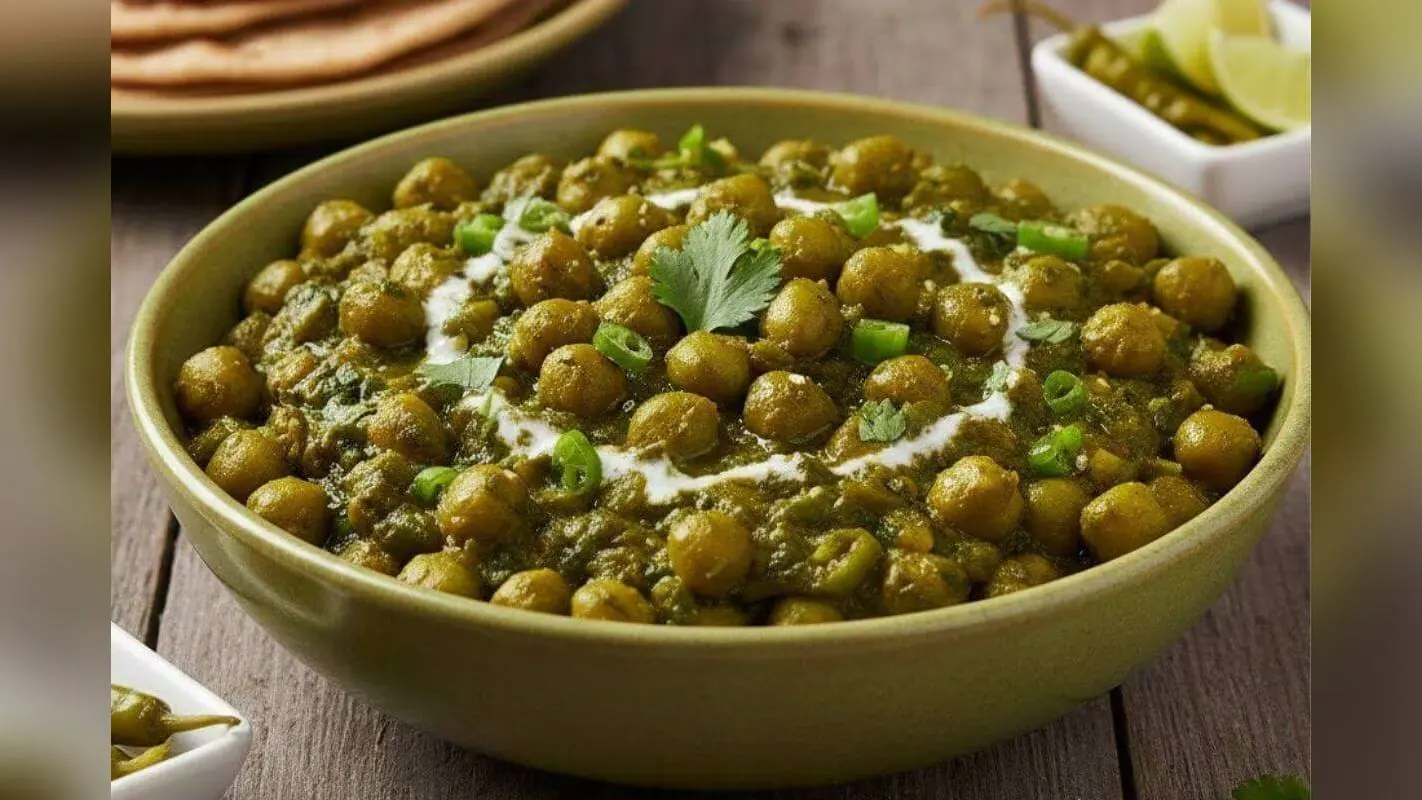 Hare Chane Ki Sabji: ठंड के मौसम में बनाएं गरमा-गरम हरे चने की सब्जी, रोटी और चावल के साथ लगेगा मजेदार