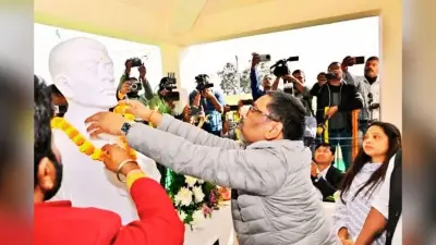 हेमंत सोरेन ने दादा सोबरन मांझी को दी श्रद्धांजलि, बोले- दलालों के लिए बंद होंगे सरकारी कार्यालयों के दरवाजे