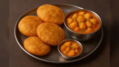 Banaras Special Hing Ki Kachori Recipe: बनारस से सीधे आपके किचन तक, हींग की कचौरी का असली स्वाद अब बनाएं घर पर