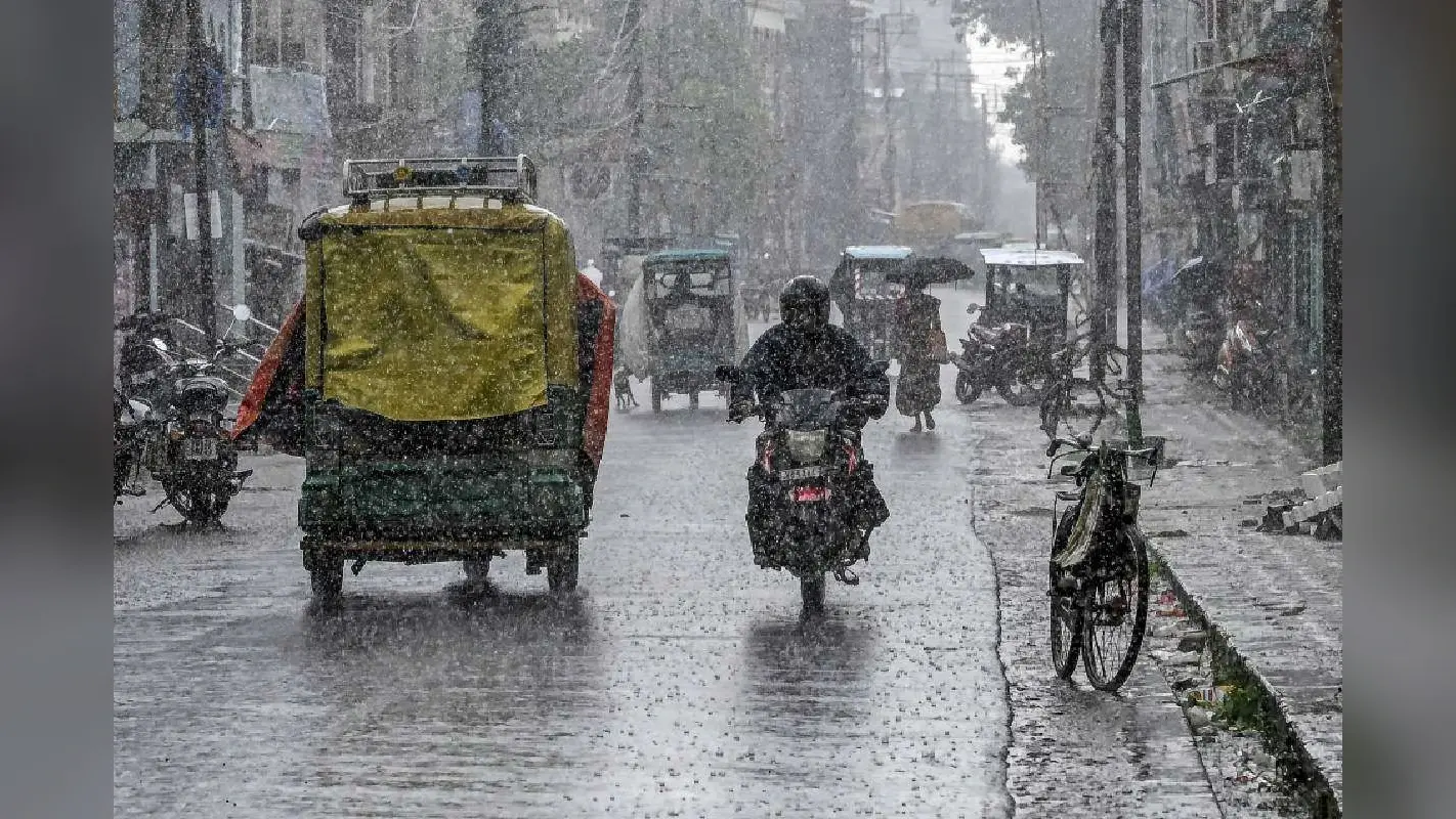 Aaj ka Mausam : 24 नवंबर तक यहां होगी तेज बारिश, जानें किन राज्यों के लिए IMD ने जारी किया शीतलहर का अलर्ट