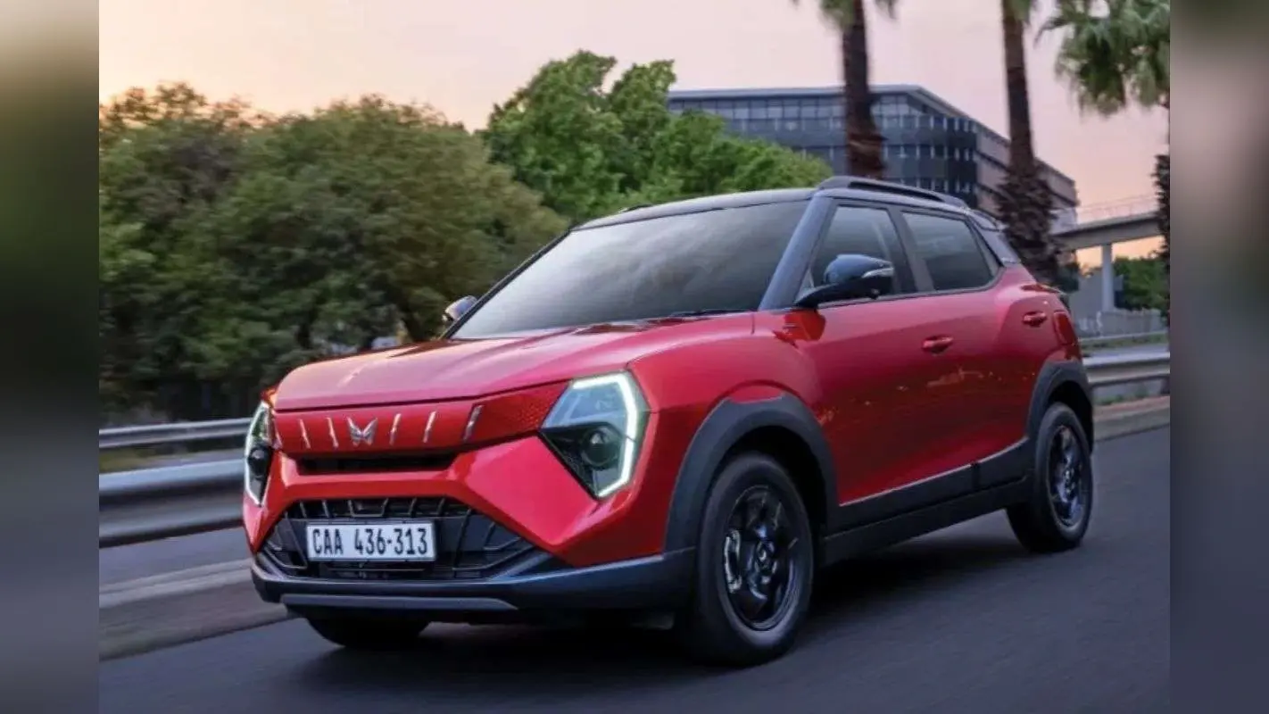 Mahindra की सबसे सस्ती कार पर हजारों की छूट, कैश डिस्काउंट के साथ मिलेंगे एक्सेसरीज भी