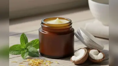 Natural Lip Balm for Winter: सिर्फ 2 चीजों से बनाएं घर पर नेचुरल लिप बाम, सर्दियों में होंठ रहेंगे मुलायम और गुलाबी