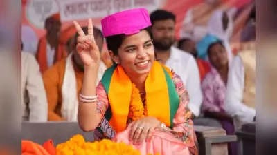 Nitish Cabinet: नीतीश कैबिनेट में मंत्री बनेंगी मैथिली ठाकुर? जानिये मशहूर गायिका ने क्या दिया जवाब