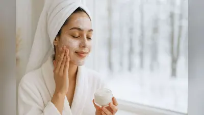 Pre-wedding Skincare Tips For Brides: शादी से पहले सर्दियों की स्किन केयर करें ऐसे, मिलेगा नेचुरल ब्राइडल ग्लो