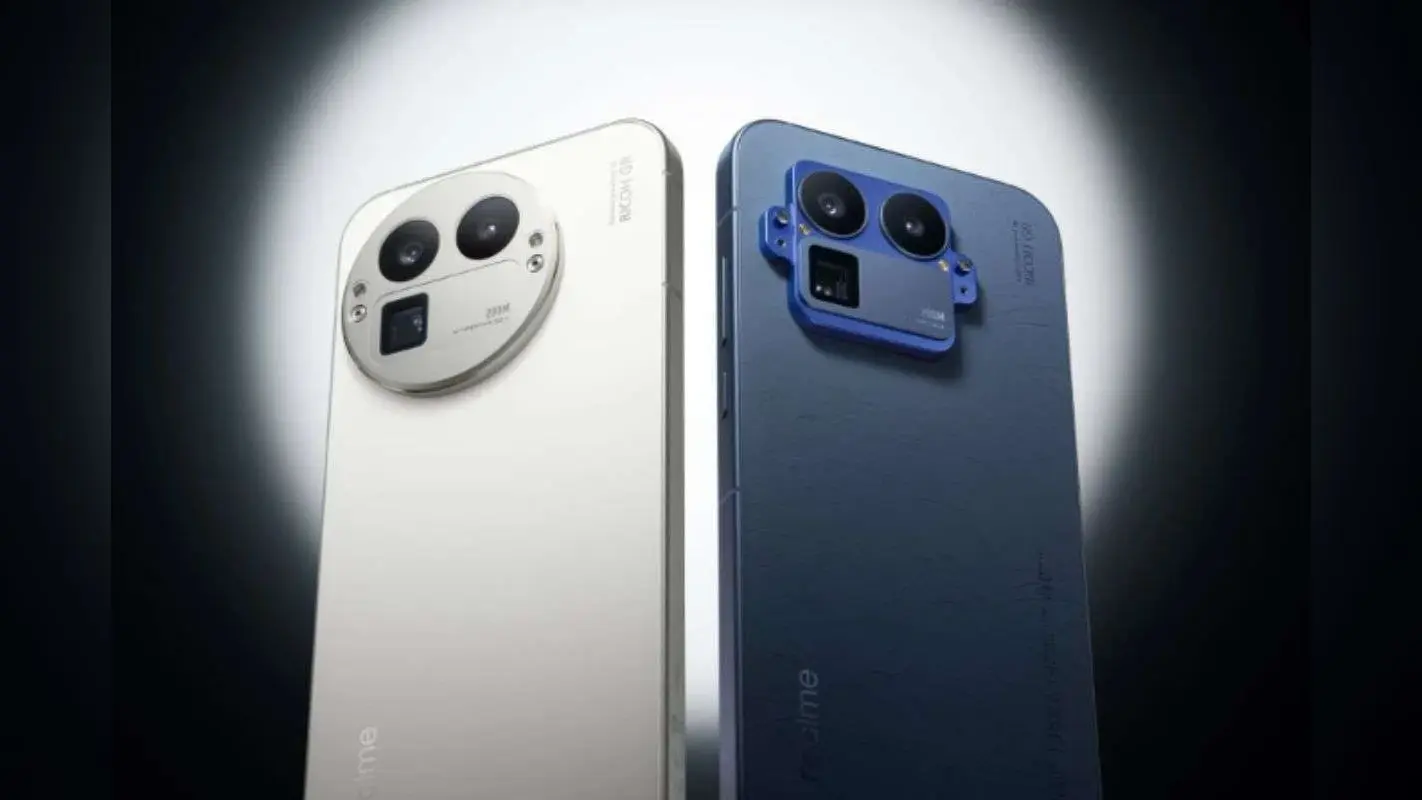 पावरफुल प्रोसेसर के साथ लॉन्च हुआ Realme GT 8 Pro, मिलेगा 200MP टेलीफोटो लेंस और 7000mAh की बैटरी