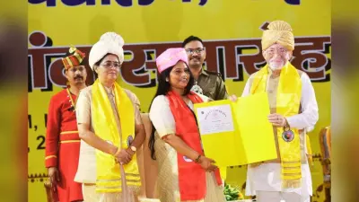 कॉलेजों-विश्वविद्यालयों में प्रोफेसर की नियुक्ति की समस्या होगी दूर, चाईबासा में बोले राज्यपाल संतोष गंगवार