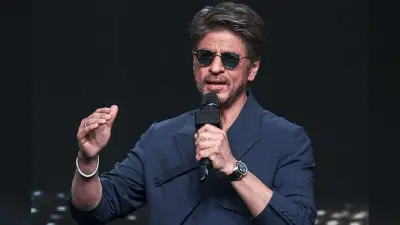 Shahrukh Khan ने बड़े मंच से आतंकी हमलों में जान गंवाने वालों को दी श्रद्धांजलि, बोले- “शहीदों की कुर्बानी बेकार न जाए”