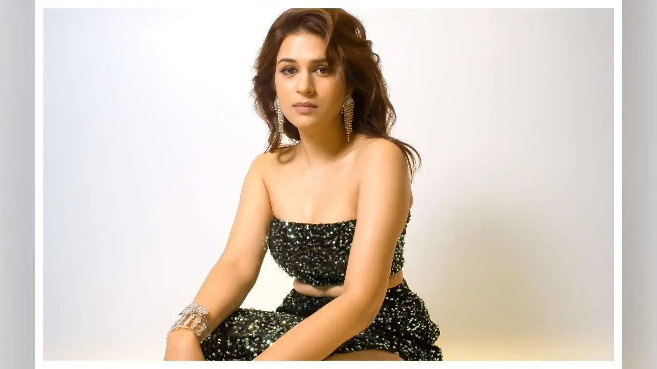 Shraddha Das :अल्लू अर्जुन की हीरोइन श्रद्धा दास का छलका दर्द कहा मुहूर्त के बाद फिल्म से निकाला गया था
