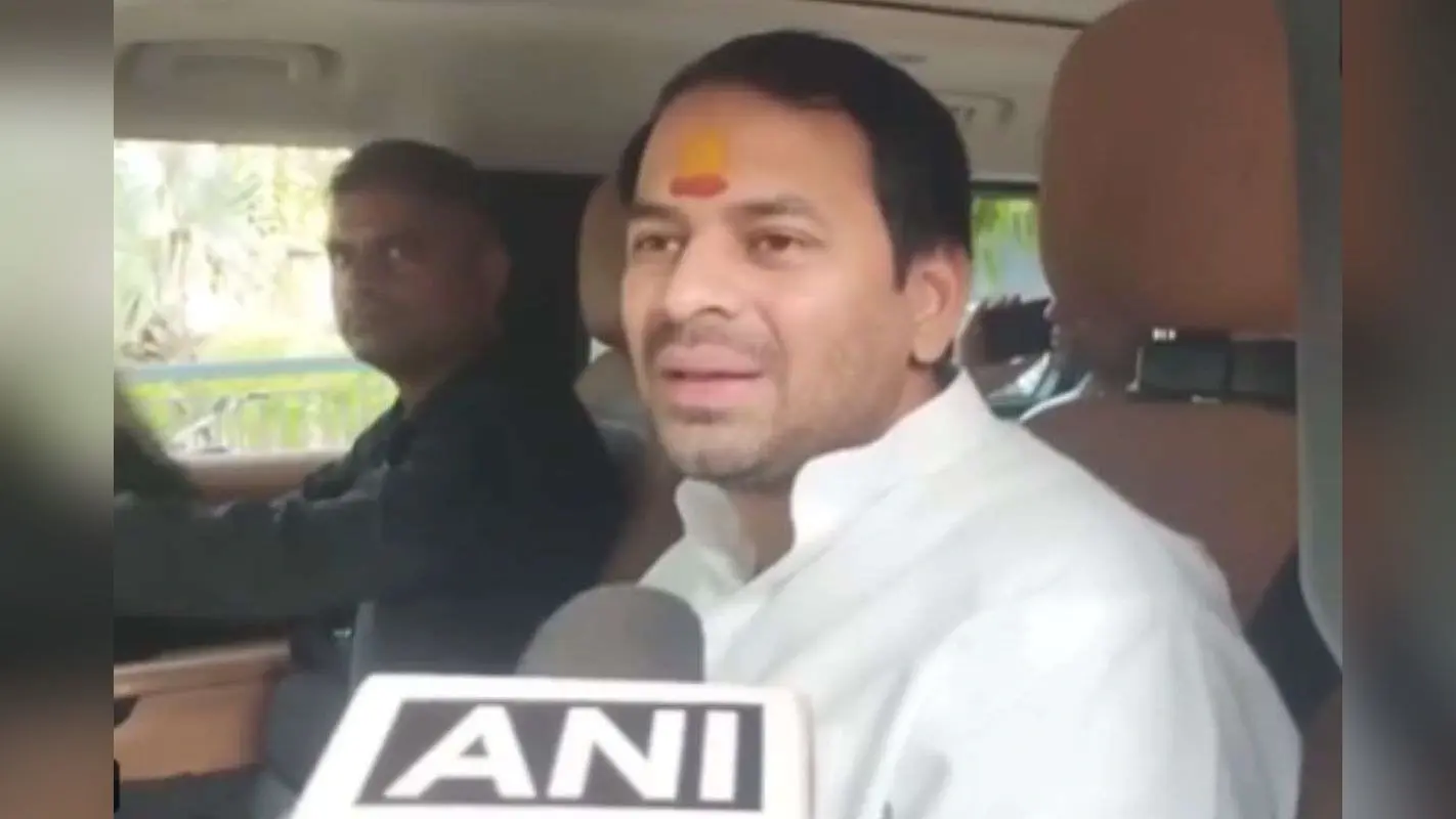 Bihar Election Result 2025 : “हम जश्न नहीं काम की तैयारी करते हैं”, तेजस्वी के बाद तेज प्रताप ने एग्जिट पोल को नकारा