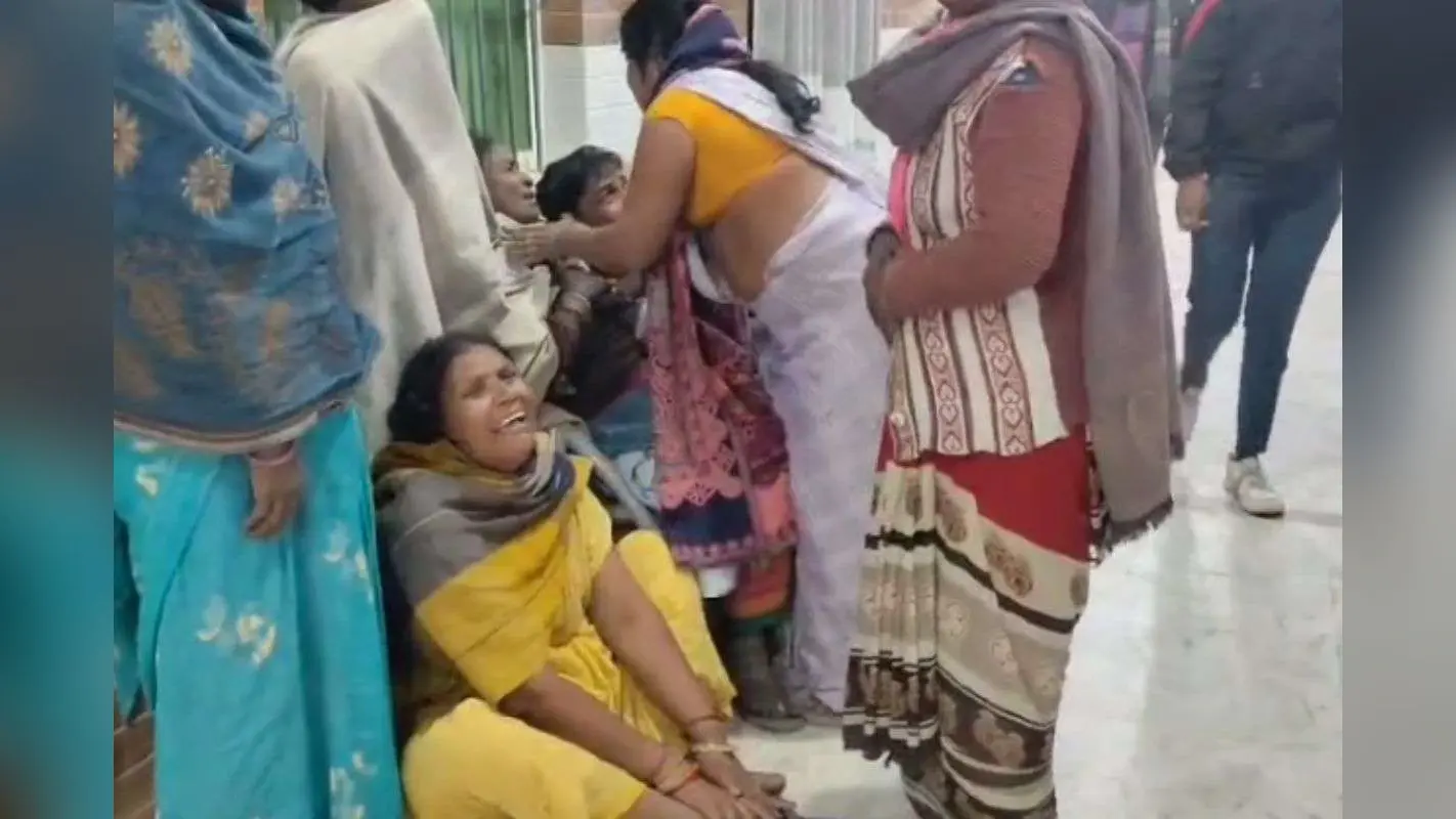 Bihar News: बिहार में बारातियों की भीड़ में घुस गई तेज रफ्तार कार, तीन की मौत, 16 जख्मी