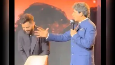 Viral Video: सुनील ग्रोवर ने की कपिल देव की एक्टिंग, हंसते-हंसते विराट कोहली के पेट में हुआ दर्द