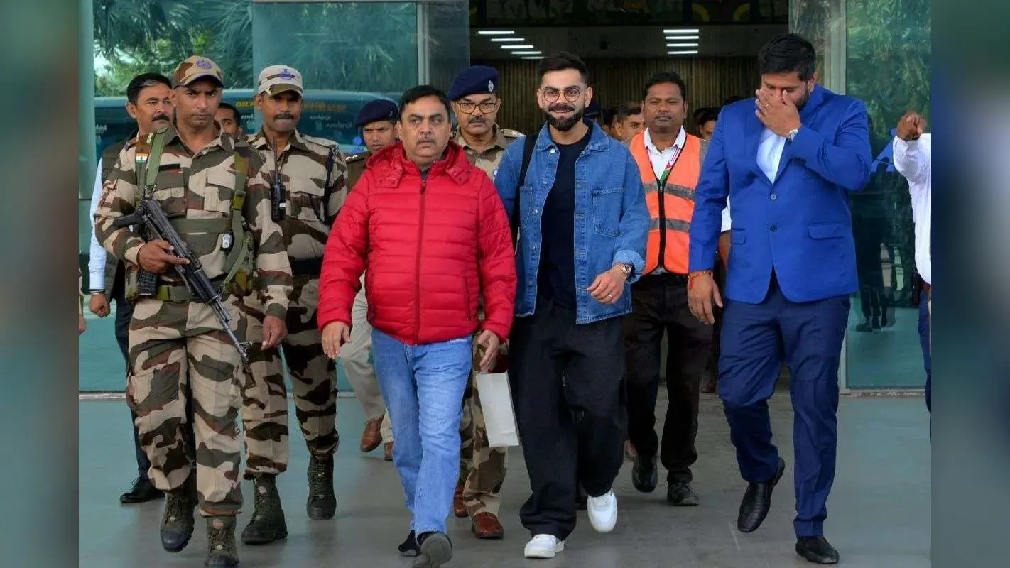 Video: रांची पहुंचे किंग कोहली, 30 नवंबर को IND vs SA पहले वनडे में लेंगे हिस्सा