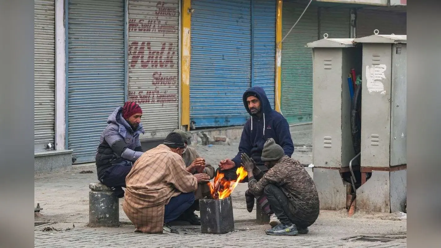 Weather Forecast: बहुत हुई बारिश! अब हाड़ कंपाएगी सर्दी, इन राज्यों में होगी ठंड की दस्तक