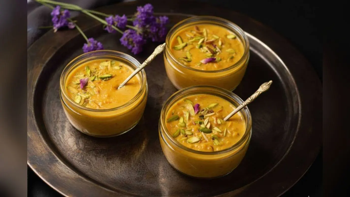 Winter Special Carrot Kheer: सर्दियों में बनाएं स्वादिष्ट गाजर की खीर – परफेक्ट क्रीमीनेस के लिए अपनाएं 3-2-1 फ़ॉर्मूला
