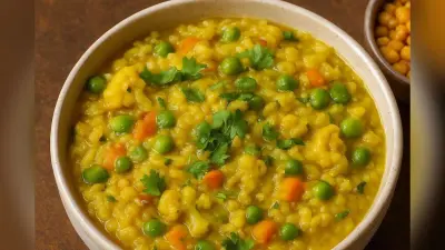 Winter Special Masala Khichdi: सर्दियों में लंच का झंझट खत्म, मिनटों में बनाएं विंटर स्पेशल मसाला खिचड़ी