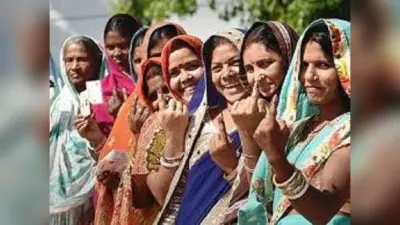 Bihar Election 2025: नवादा जिले में आधी आबादी बनी निर्णायक, मतदान के दिन फिर दिखेगा महिला वोटरों का पावर