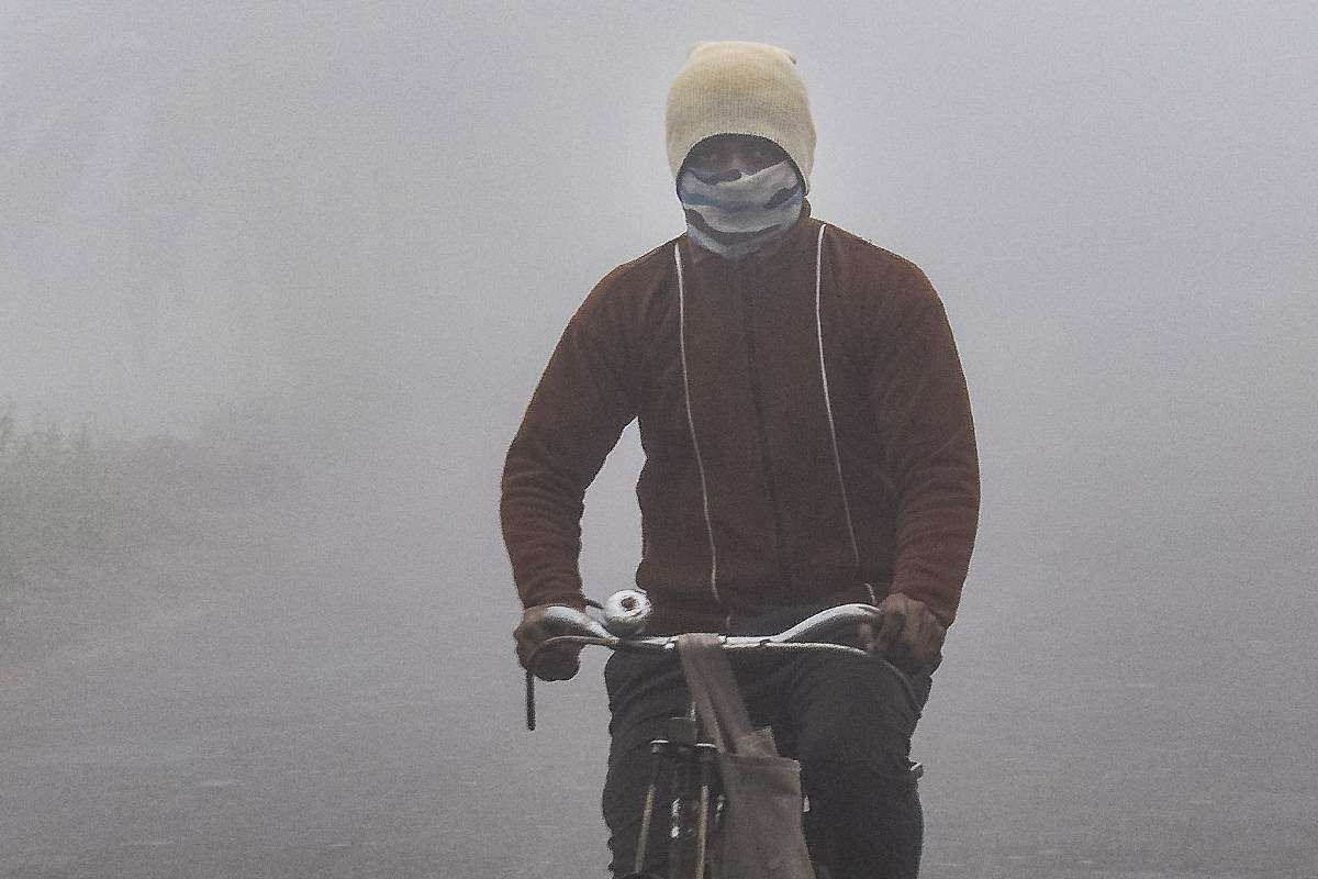 Kal ka Mausam : यूपी के अलावा इन राज्यों में छाएगा घना कोहरा, चलेगी शीतलहर, आ गया अलर्ट
