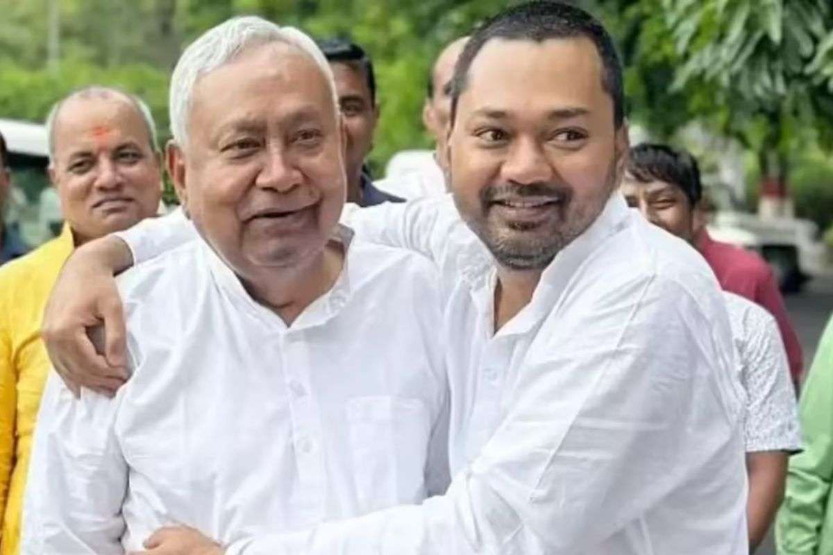 Bihar Politics: CM नीतीश के बेटे करेंगे राजनीति में एंट्री, संजय झा बोले- अब JDU संभालें निशांत