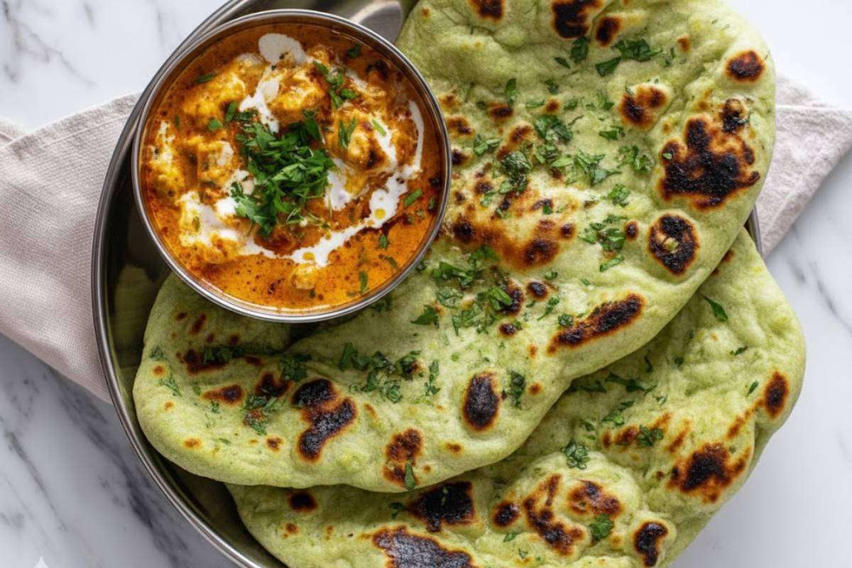 Palak Paneer Naan Recipe: हरे पालक और मलाईदार पनीर से बनाये स्पेशल नान – स्वाद में लाजवाब रेसिपी