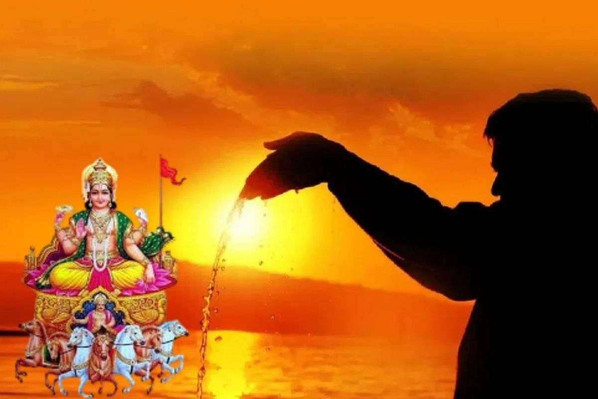 Paush Month 2025: आज से पौष माह प्रारंभ, जानें इस माह कैसे करें सूर्य की पूजा
