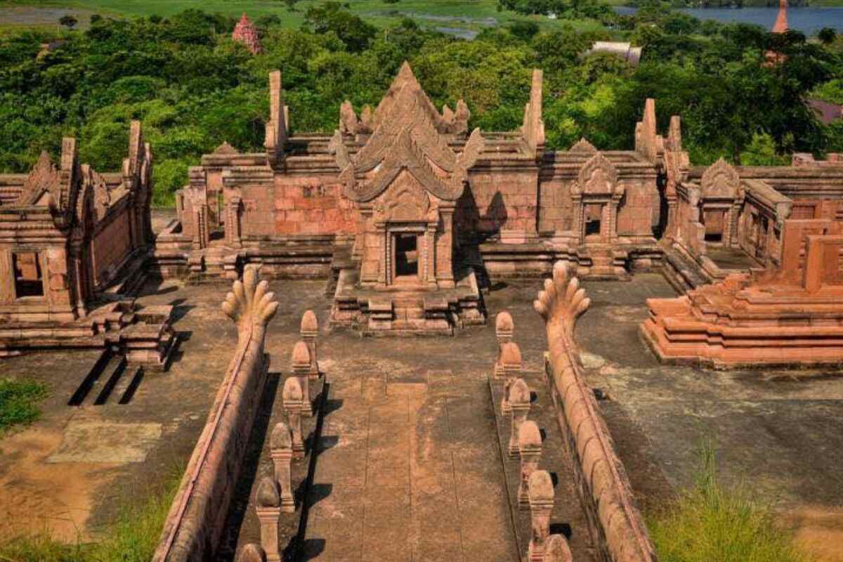 दो बौद्ध देश शिव मंदिर के लिए क्यों बहा रहे खून, जानिए थाईलैंड और कंबोडिया के संघर्ष की कहानी