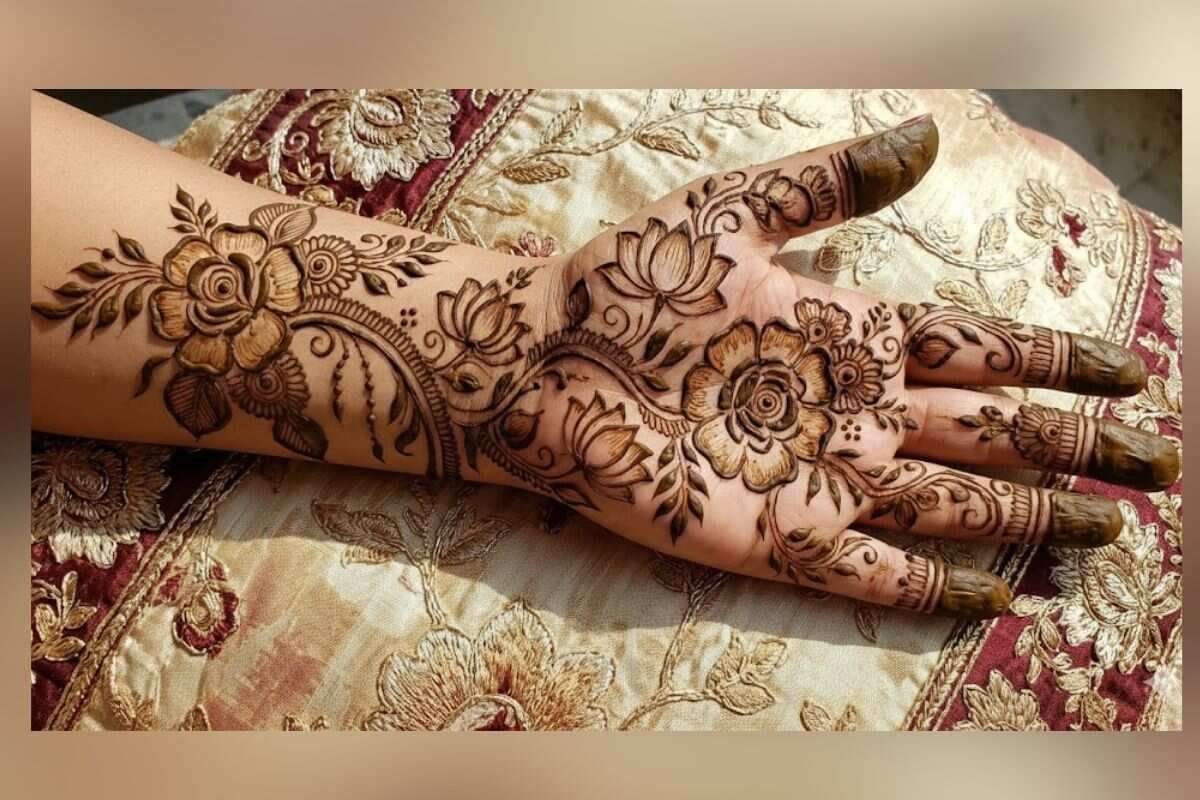 Flower Mehndi Design