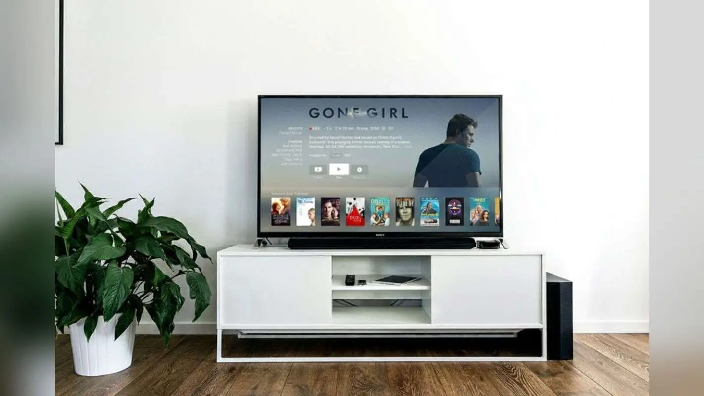 ₹25,000 से कम में मिल रहे ₹50,000 वाले Smart TV, आधी कीमत में सिनेमा हॉल बन जाएगा आपका बेडरूम