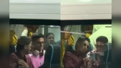 बस में अभिषेक और गिल की मस्ती, टी20 मैच के लिए भुवनेश्वर पहुंचे टीम इंडिया, देखें Viral Video