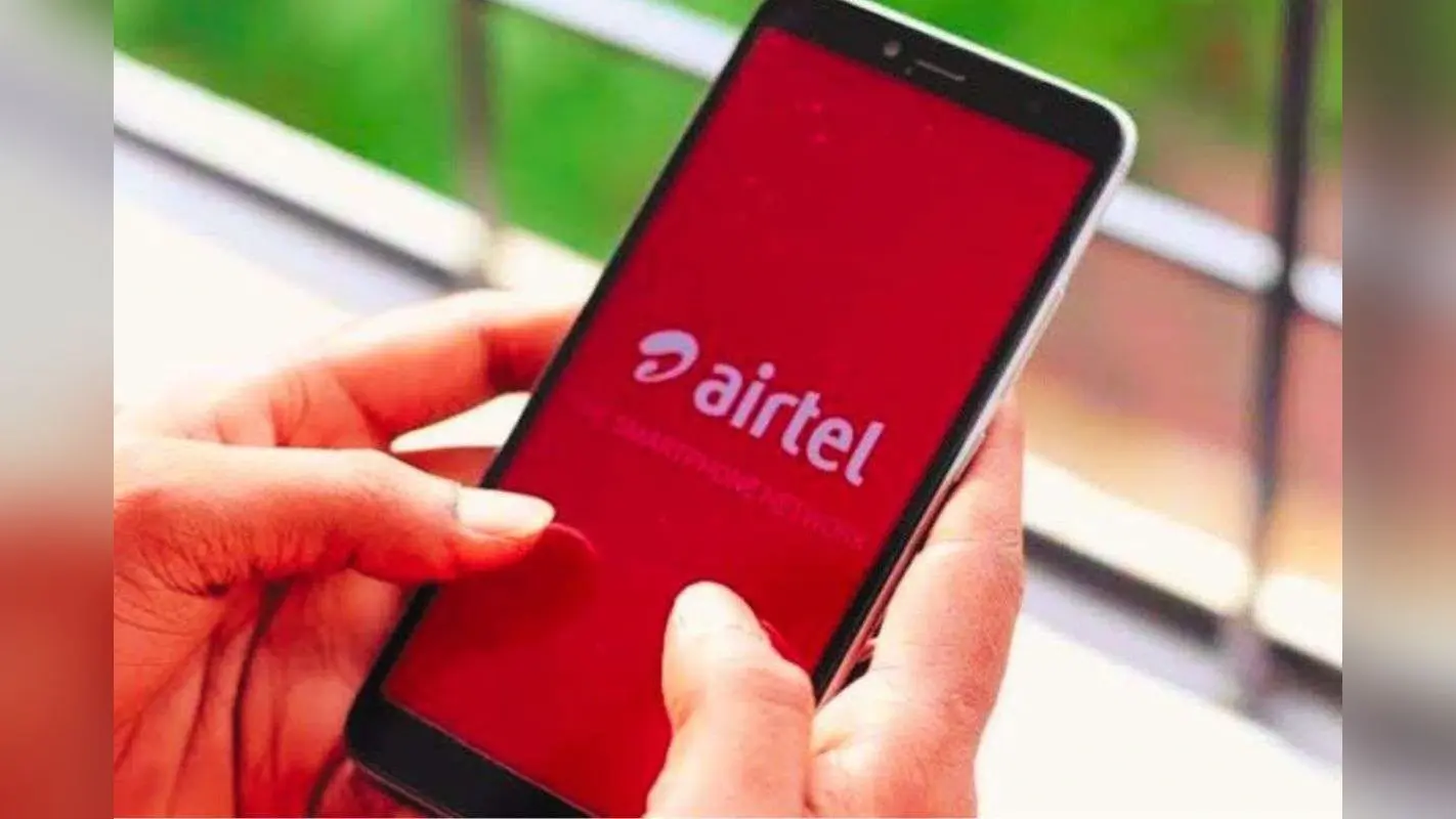 Airtel Rs 398 vs Rs 399 Plan: सिर्फ 1 रुपये के अंतर में मिल रहा 2.5GB डेली डेटा और JioHotstar का फायदा