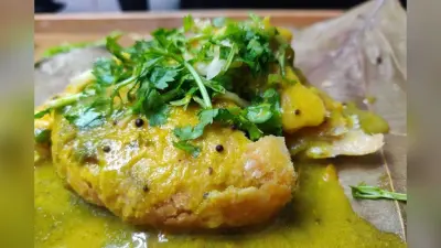 Kadhi Kachori Recipe: अजमेर की मशहूर कढ़ी कचौरी बनाएं घर पर – अब राजस्थानी स्वाद चखें अपने किचन में