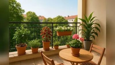Feng Shui Tips For Balcony: फेंगशुई के अनुसार बालकनी में लगाएं ये 3 पौधे, घर में सुख और समृद्धि की नहीं होगी कमी