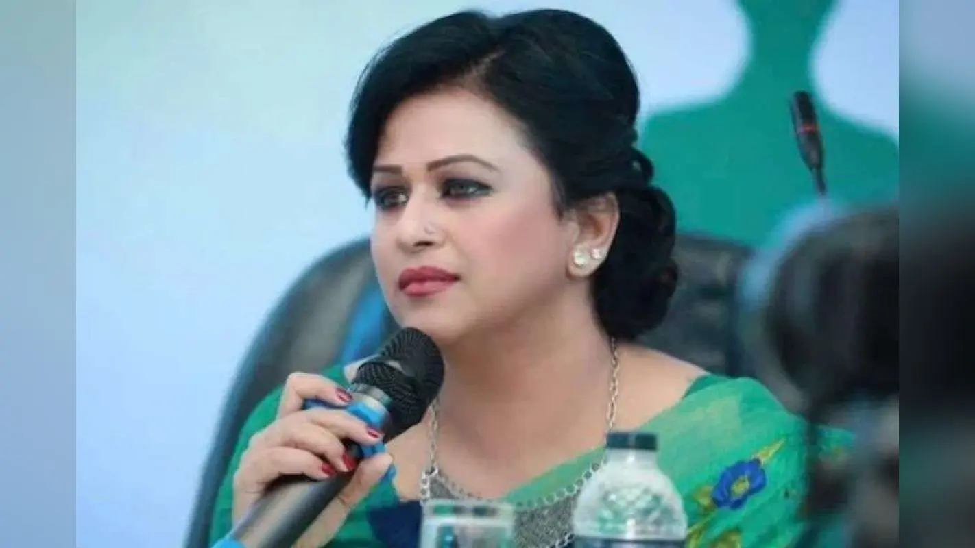 मुन्नी को हटाओ, नहीं तो ऑफिस में आग लगा देंगे; बांग्लादेश में ग्लोबल टीवी की एंकर को मिली खौफनाक धमकी