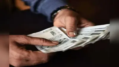 1 जनवरी से कटने लगेंगे आपके अकाउंट से पैसे? Airtel समेत इन बैंकों ने लागू किए नए नियम, अभी चेक करें लिस्ट