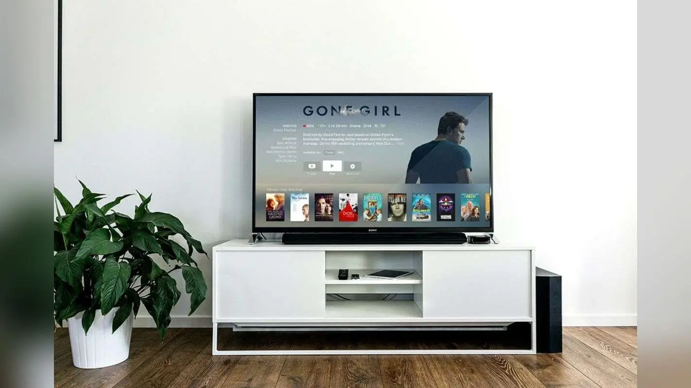 Amazon पर बेस्ट रेटिंग के साथ आते हैं ये 43 इंच के Smart TV, कीमत सिर्फ 16,999 से शुरू