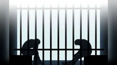 UP के अपराधियों ने महाराष्ट्र के शोरूम से लूटा करोड़ों का सोना, मुंबई पुलिस और बिहार STF ने किया गिरफ्तार