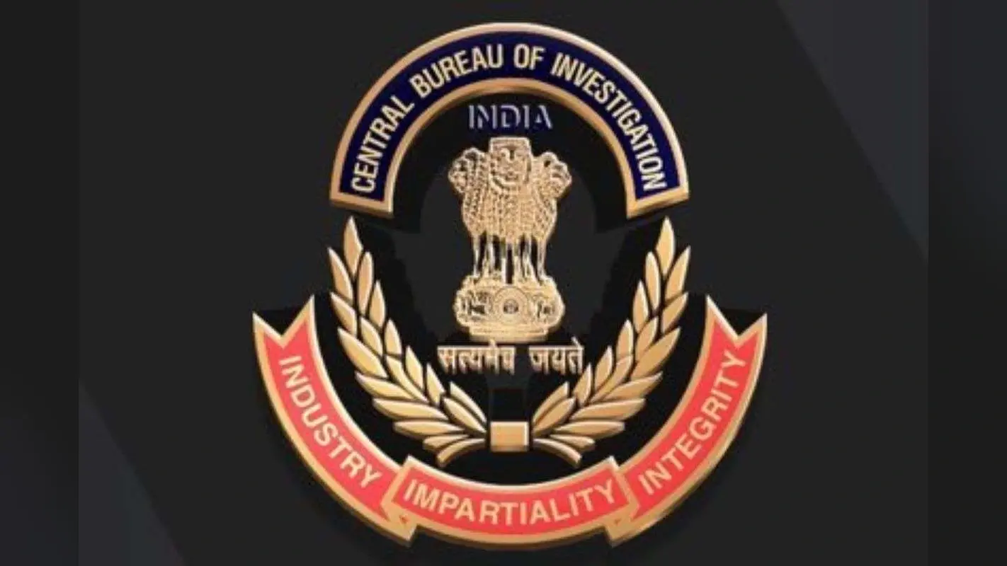 सीबीआई का ‘ऑपरेशन चक्र-V’: 21000 सिम कार्ड वाली ‘फिशिंग फैक्ट्री’ का पर्दाफाश, 3 गिरफ्तार