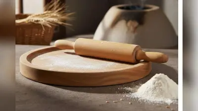 Vastu Tip for Kitchen: रोटी बन जाने के बाद चकला-बेलन न छोड़ें ऐसे, वरना घर में आ सकती है बड़ी मुसीबत, जानें इसे रखने का वास्तु नियम