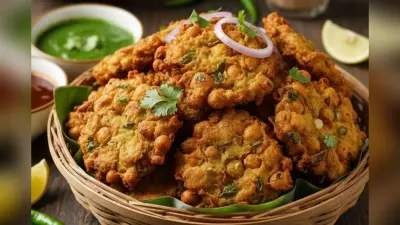 Chana Pakora Recipe: चाय के साथ ट्राई करें चने के क्रिस्पी पकौड़े, मिनटों में तैयार होगी रेसिपी