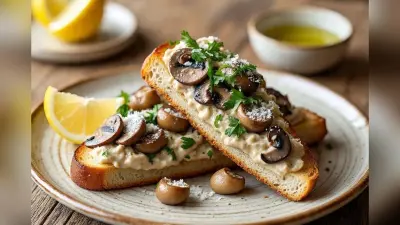 Creamy Mushroom Toast: ब्रेकफास्ट का मजा होगा दोगुना, घर पर जल्दी से बना लें क्रीमी मशरूम टोस्ट