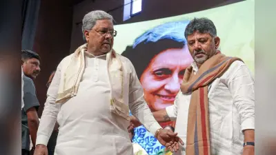 सिद्धारमैया और शिवकुमार में खत्म हो गया पावर वॉर, तो फिर दिल्ली क्यों जा रहे डीके?