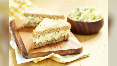 Egg Mayo Sandwich: हेल्दी और टेस्टी ब्रेकफास्ट के लिए फटाफट बना लें अंडा मेयो सैंडविच