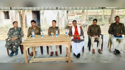 Giridih News: चोरी की बढ़तीं घटनाओं को ले पुलिस ने व्यवसायियों के साथ की बैठक