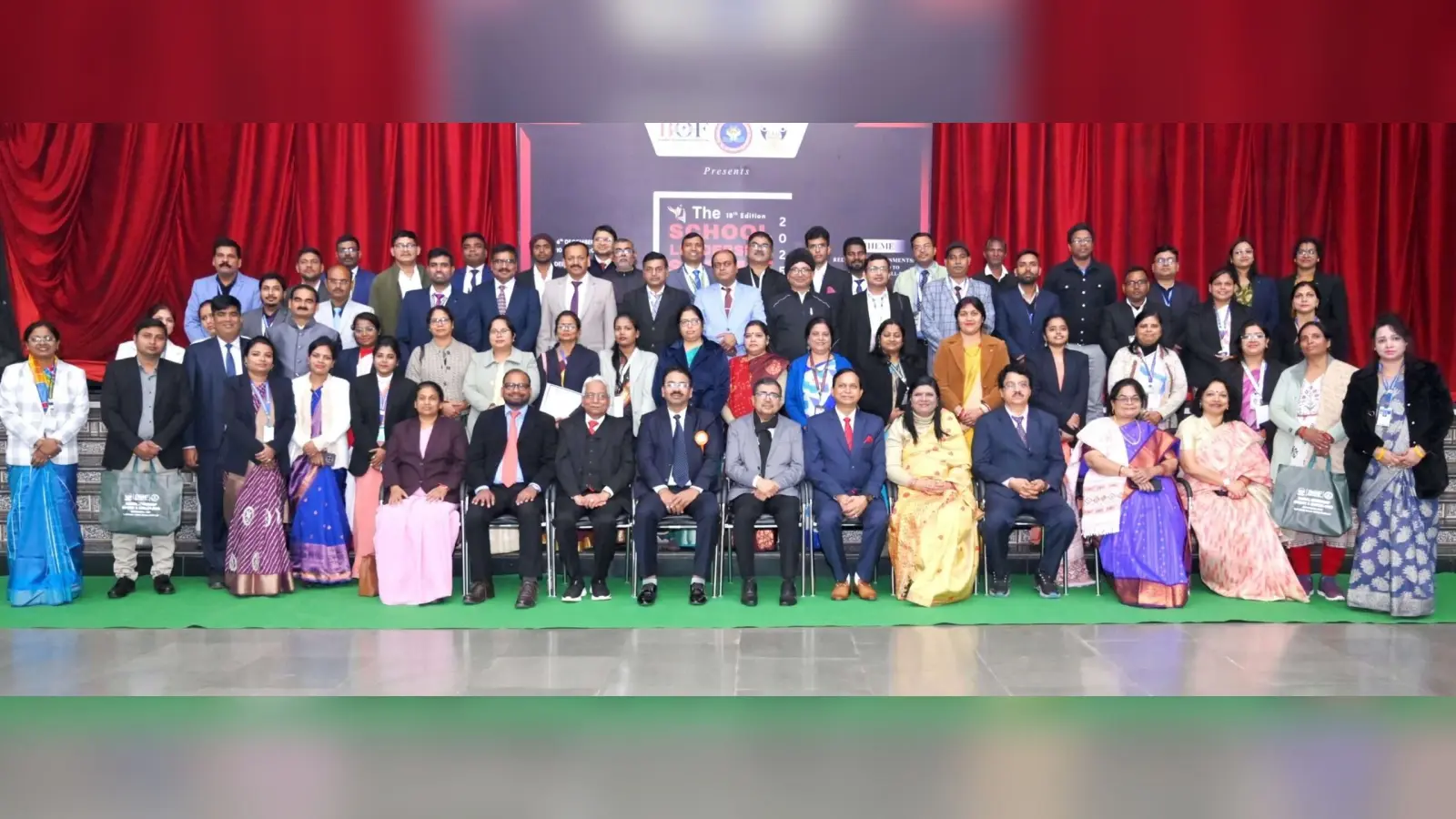 Bokaro News : उज्ज्वल भविष्य के लिए शिक्षक मजबूत स्तंभ : डीसी
