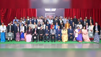 Bokaro News : उज्ज्वल भविष्य के लिए शिक्षक मजबूत स्तंभ : डीसी