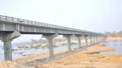 Seraikela Kharsawan News : हरदोला व चापड़ा के बीच खरकई नदी पर बनेगा पुल