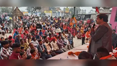 डुमरिया व कुशहर पंचायत के कई स्थानों पर विधायक ने किया जनसंवाद